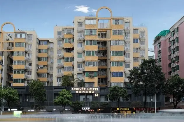 Arrivee Hotel - Dış Mekan
