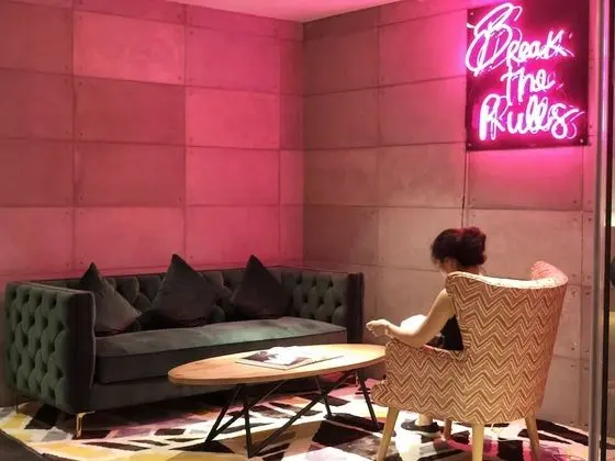 Arrivee Hotel - İç Mekan