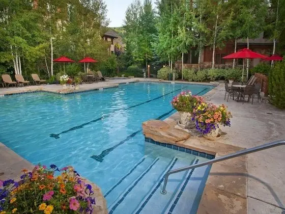 Arrowhead Village Condo - 206 Seasons Lodge - Havuz