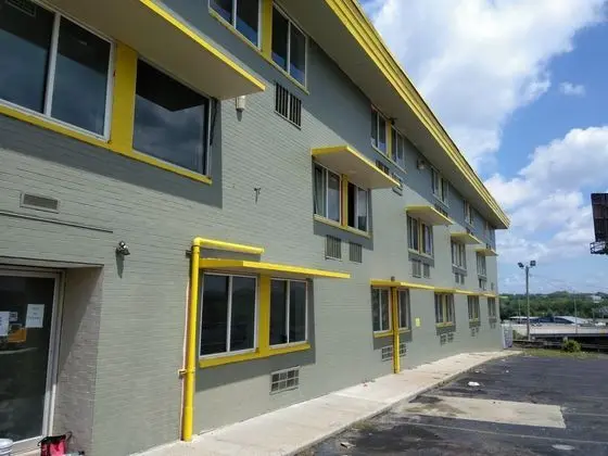 Arrowhead Inn