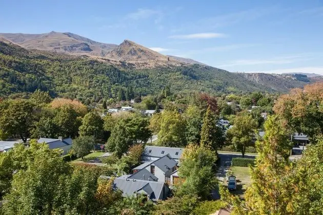 Arrowtown House Boutique Hotel