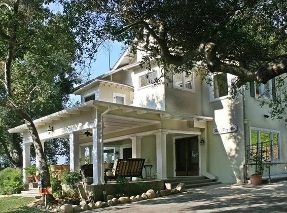 Arroyo Vista Inn