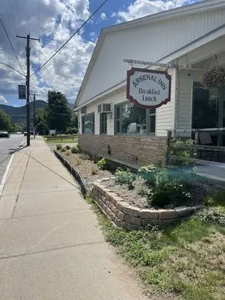 The Arsenal Inn