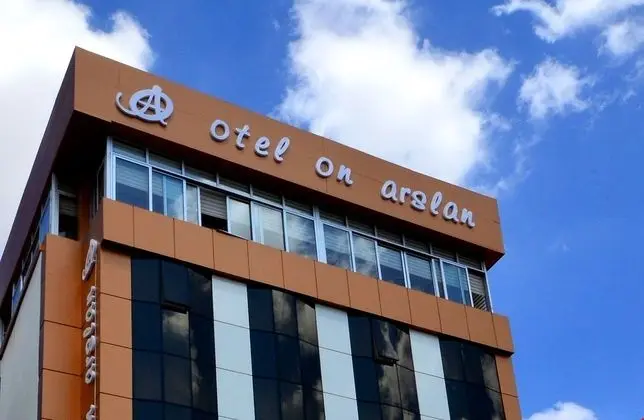 Otel On Arslan