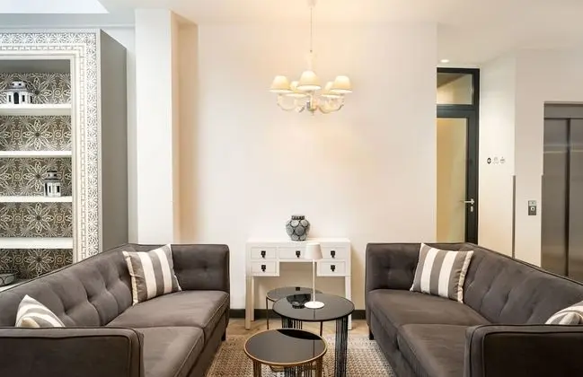 Arthotel ANA Aurel - Lobi