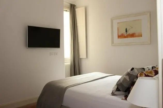 Art Apartment Duomo Luxury View - Öne Çıkan Resim