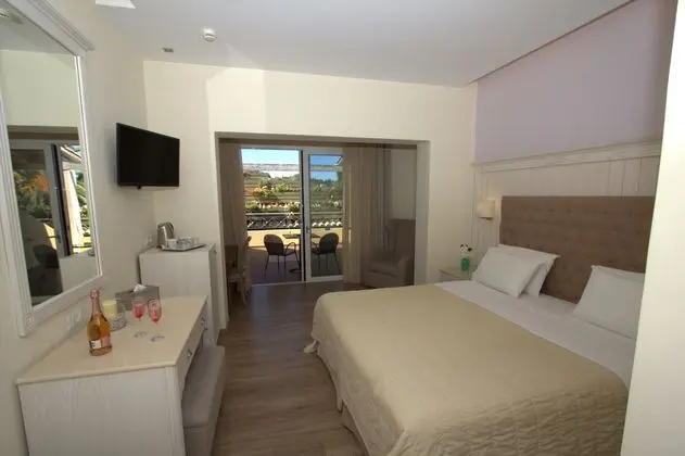 Art Hotel Debono - Oda