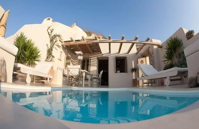 Art Villa Exogonia Santorini