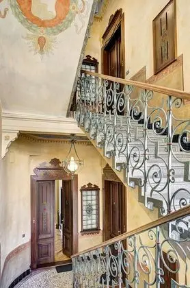 Art House Apartments by Adrez Living