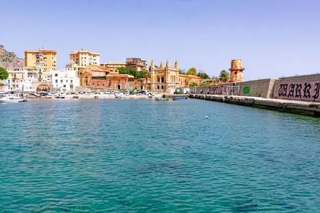 Art House Arenella con Terrazze by Wonderful Italy