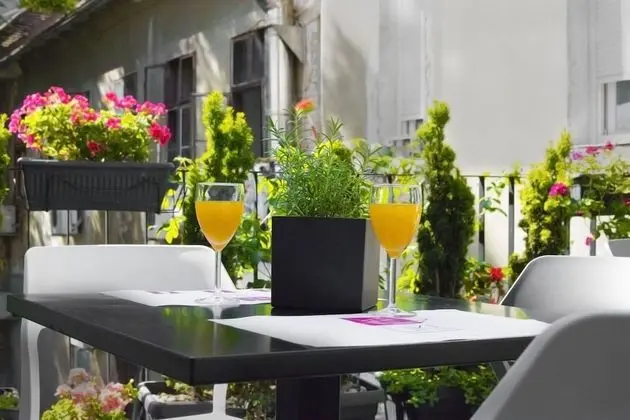 Art Hotel Like - Dış Mekan