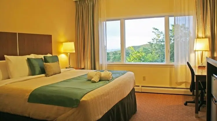 Art of Living Retreat Center - Oda