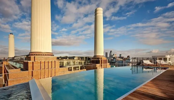 art'otel London Battersea Power Station powered by Radisson Hotels - Öne Çıkan Resim