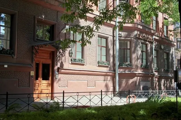 Art-Mokhovaya