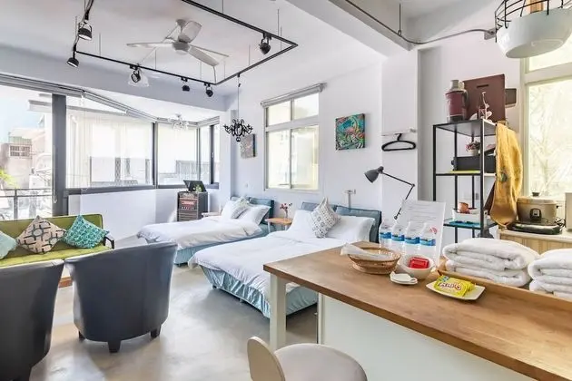 Art Station x Residence