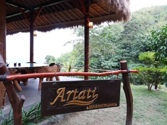 Artati Lombok Bungalows & Restaurant - Lobi