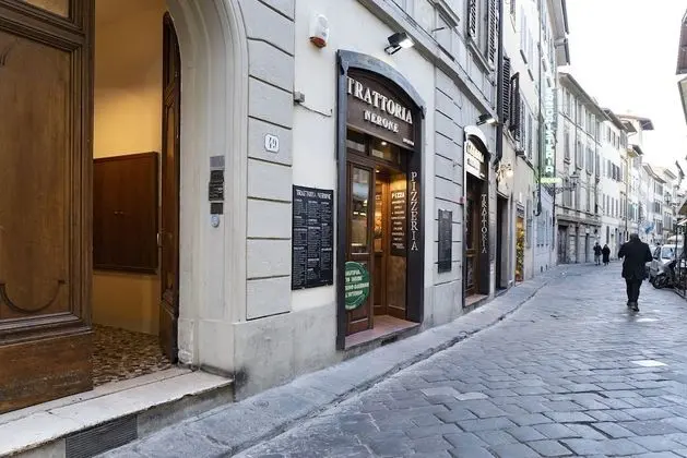 Artemide GuestHouse