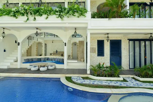 Artemis Villa