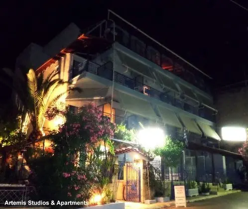Artemis Studios & Apartments - Dış Mekan