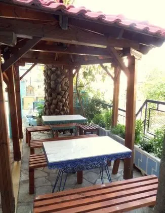 Artemis Studios & Apartments - Yerinde Yemek