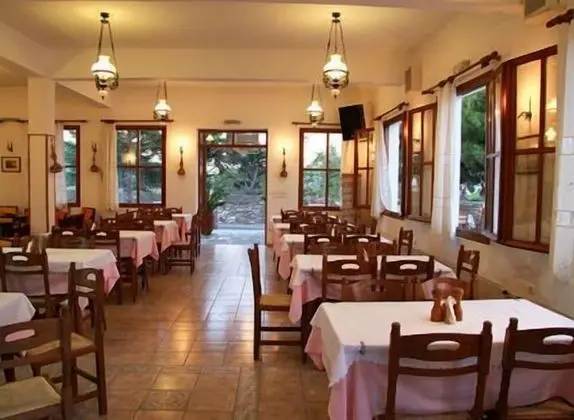Hotel Artemon - Yerinde Yemek