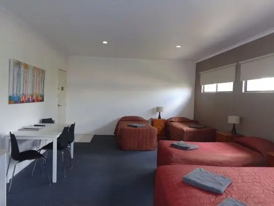 Artesian Spa Motel - Oda