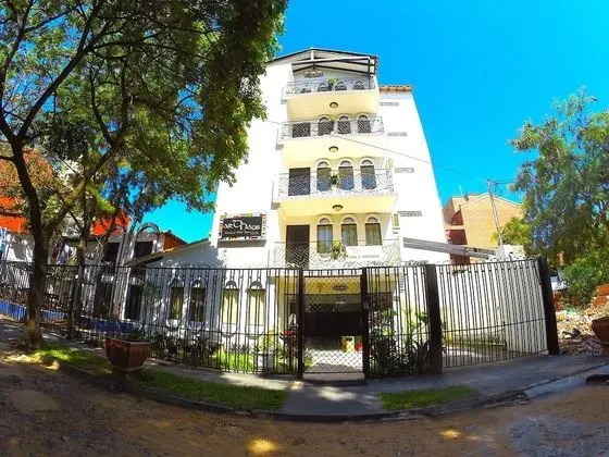 Arthaus Boutique Hotel - 1