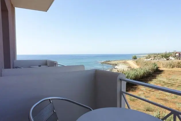 Artina Hotel - Oda
