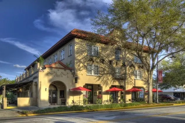 ARTISAN DOWNTOWN