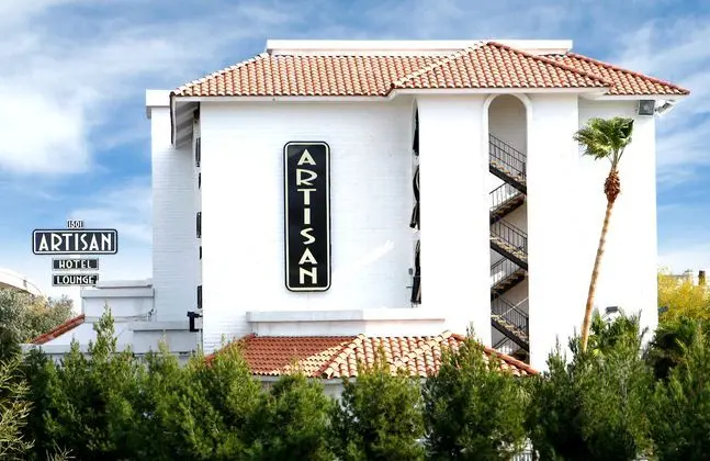 Artisan Hotel
