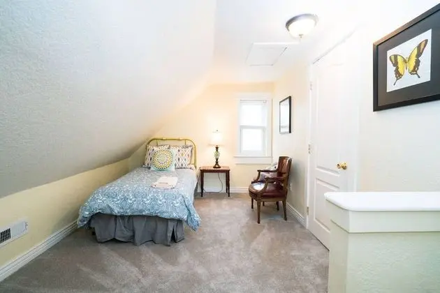 Artisan Victorian Spacious Backyard Great Location - Oda