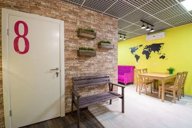 Artist Hostel on Kurskaya - Öne Çıkan Resim