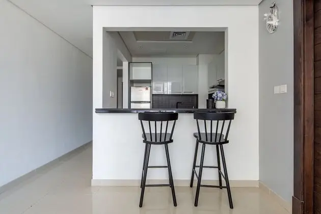 Artistically Decorated 1BR Apartment In Marina - İç Mekan