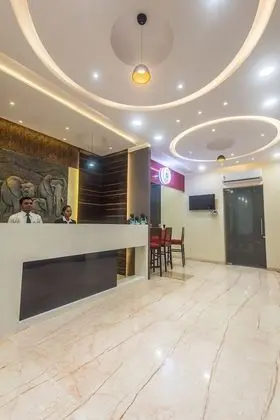 Arton Suites