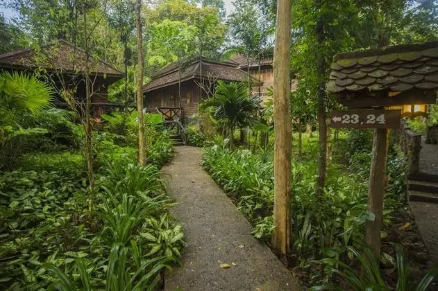 Art's Riverview Lodge - Dış Mekan