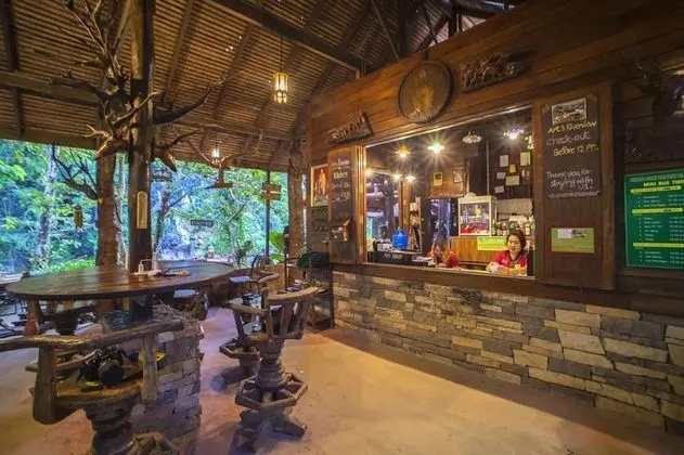 Art's Riverview Lodge - Yerinde Yemek