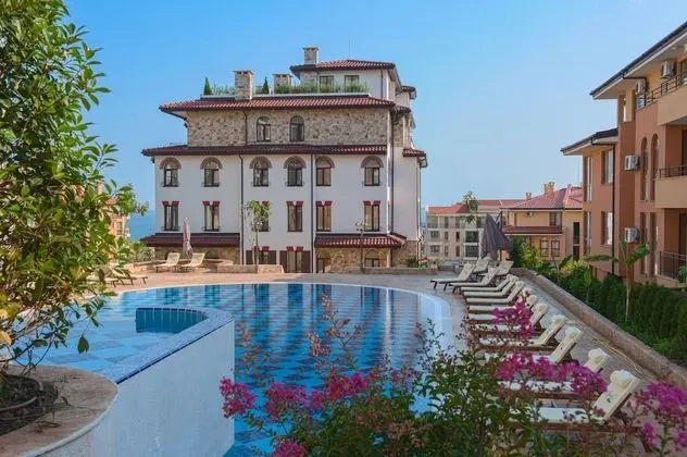 Artur VIP Residence Club