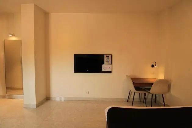 Arunaa Inn Airport Hotel, Chennai - İç Mekan