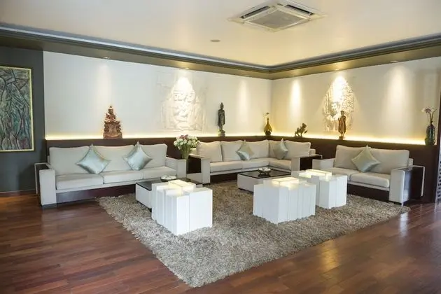 Arunreas Hotel - Lobi