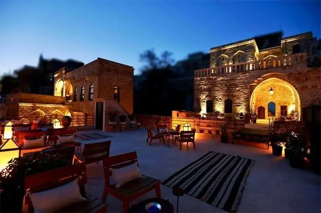 Arura Mardin