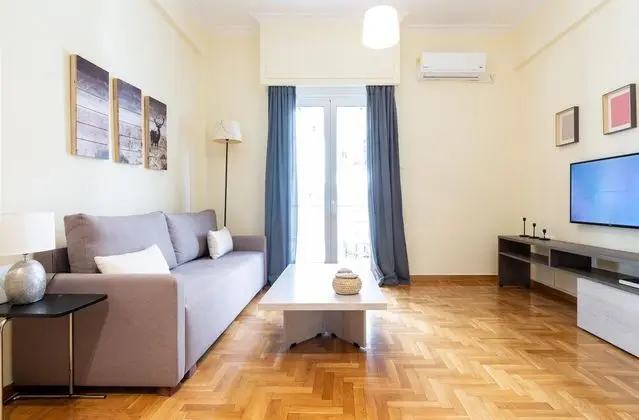 Arvali Glamorous and Quiet apartment