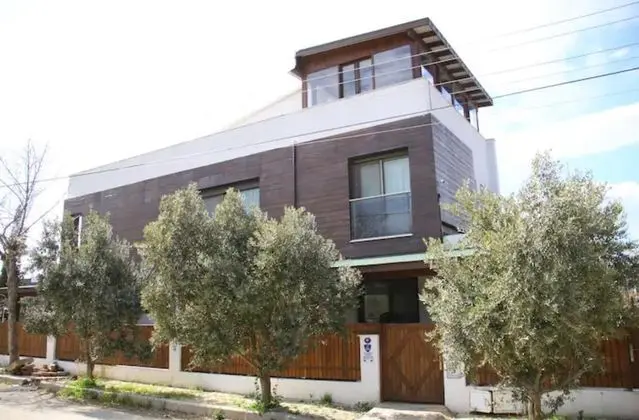 Arya Villa