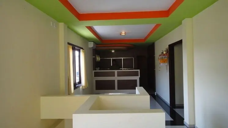 The Arya Hotel - Lobi