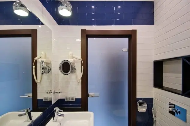 AHOTELS design style on Sovetskaya - Banyo Tipleri