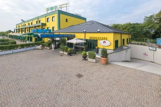AS Hotel Sempione Fiera - Dış Mekan