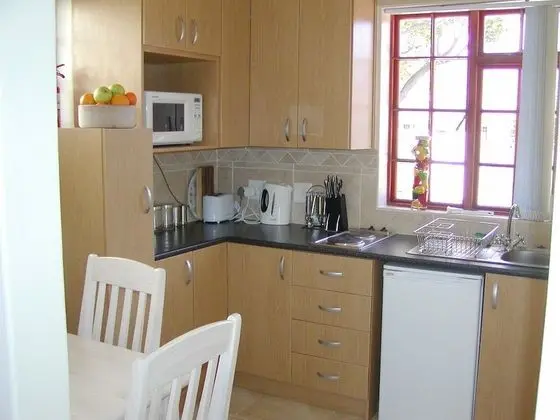 Ascot Gardens Self Catering - Mutfak