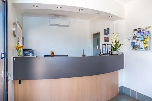 Ascot Lodge Motor Inn Kingaroy - Lobi