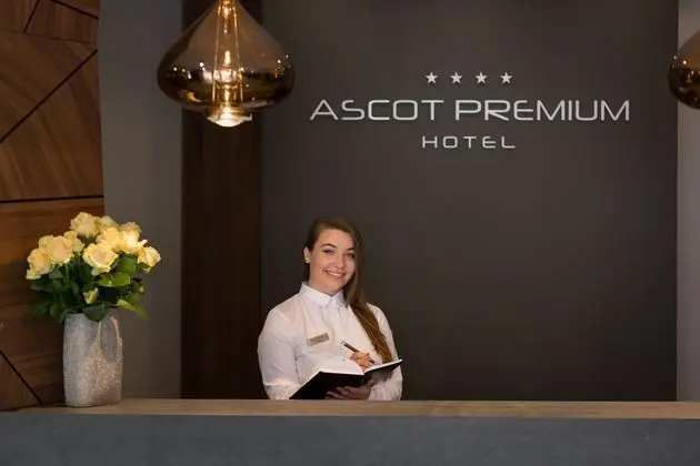 Ascot Premium - Lobi