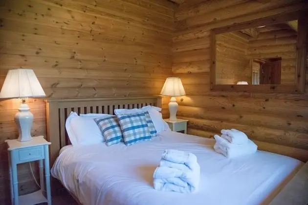 Ash Lodge With Hot Tub, Kingfishers - Oda