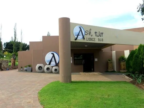 Ash River Lodge B&B - Dış Mekan